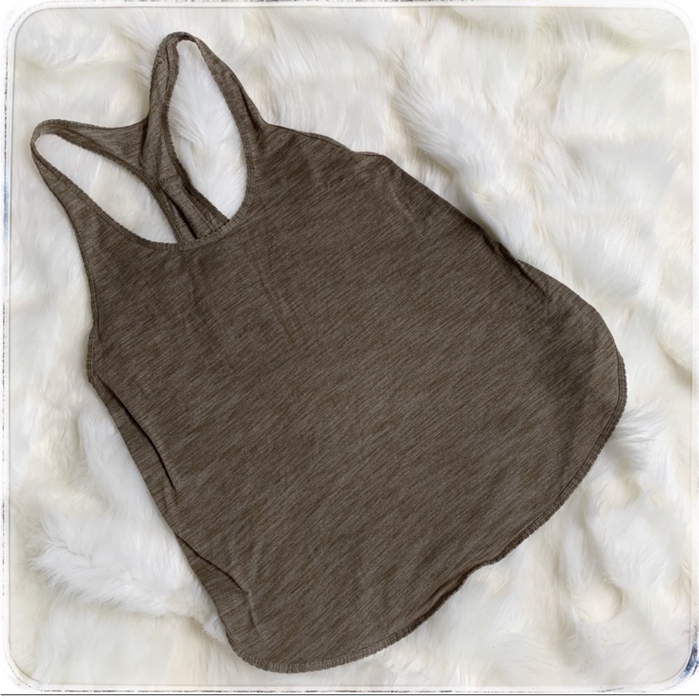 Lululemon tank